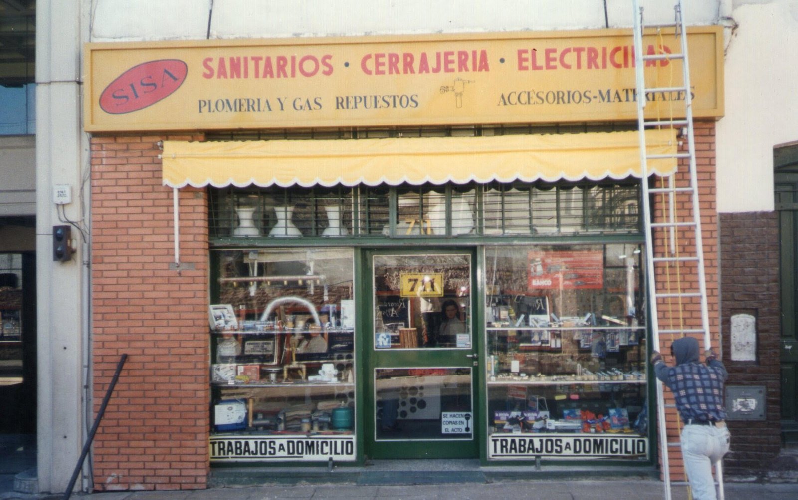 Primera ferretería Bron en Buenos Aires